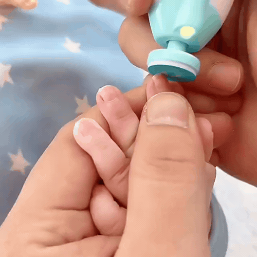 Elektrischer Baby Nageltrimmer mit leisem Motor und LED Licht