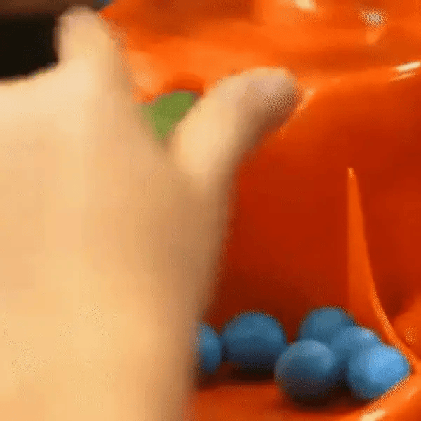 Elektrisches Raupenspiel mit Klang– Aktion & Spaß für Kinder