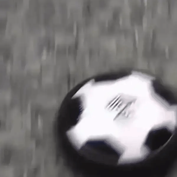 Fußball Spielset – 2 Tore und leuchtender Ball für Innenräume