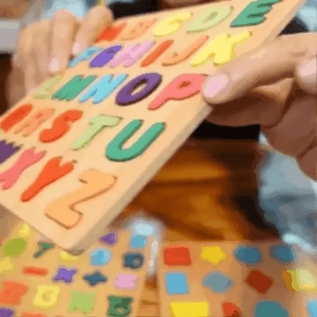 Buntes Alphabet-Holzpuzzle – Lernspiel für Kinder mit Zahlen & Formen