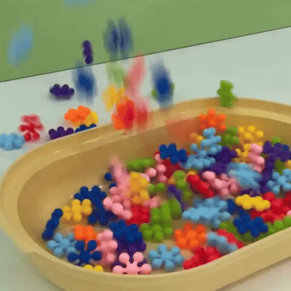 3D-Schneeflocken-Bausatz – Drehbare Bausteine für kreativen Spielspaß