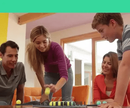 Smartes KI-Familienspiel – Spaß, Lernen & Lachen für alle!