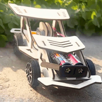 Elektrischer Holzflitzer zum Selberbauen – Für kleine Ingenieure mit großen Ideen