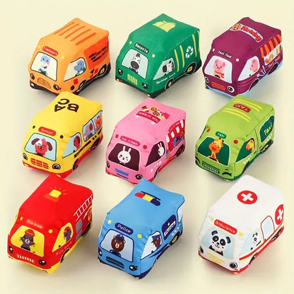 9 Stücke Stoffautos-Spielzeug mit Matte – Für kreative Entdecker