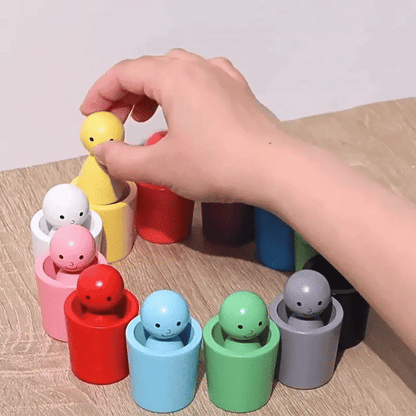 Montessori Holzspielzeug – Farben lernen leicht gemacht