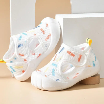 Leichte Anti-Rutsch Baby Sandalen – Komfort für kleine Füße Weiß