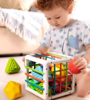 Montessori Regenbogen-Spielzeug