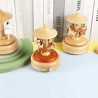 Holz Karussell Spieluhr – Magische Musik & Rotierendes Design