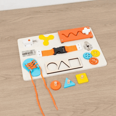 Montessori Busy Board aus Holz – Motorikspielzeug für Kinder