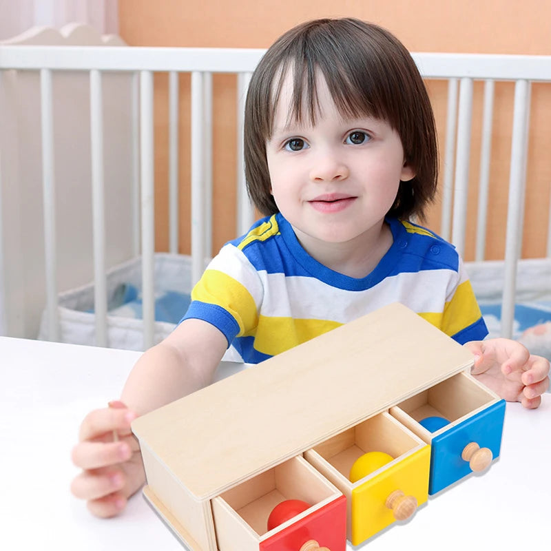 Montessori Schubladen-Spiel – Farben lernen mit Spaß & Logik!