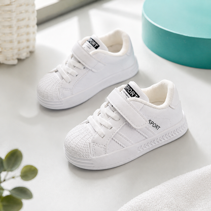 Kinder Sneakers – Atmungsaktiv, Bequem & Sicher Weiß