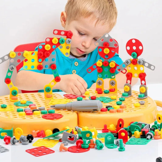 Kinder Werkzeugset mit Spielzeugbohrer für kreatives Bauen