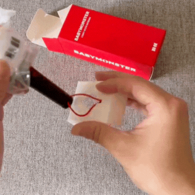 Mini Babymonster Lightstick Schlüsselanhänger – Dein leuchtender Begleiter im Alltag