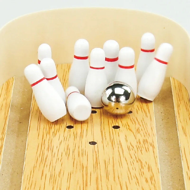 Mini Holz-Bowling Set – Lernspaß für Kinder & Familie