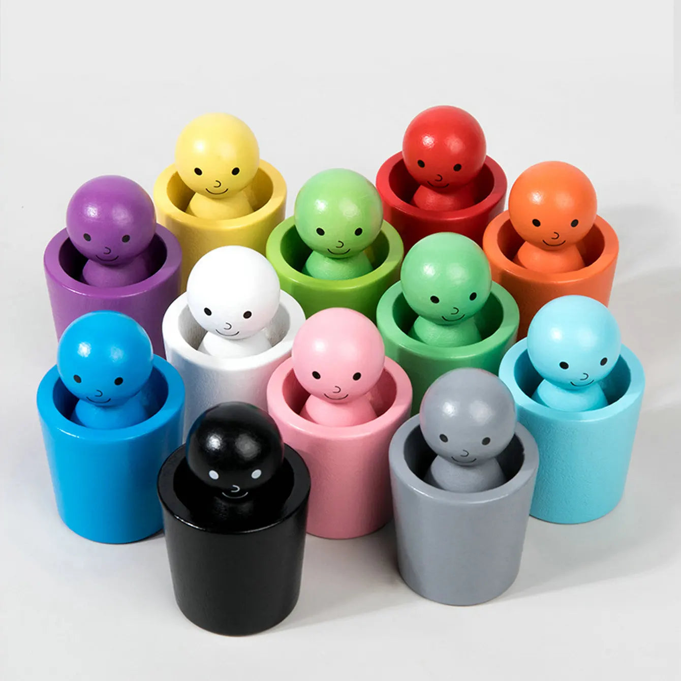 Montessori Holzspielzeug – Farben lernen leicht gemacht