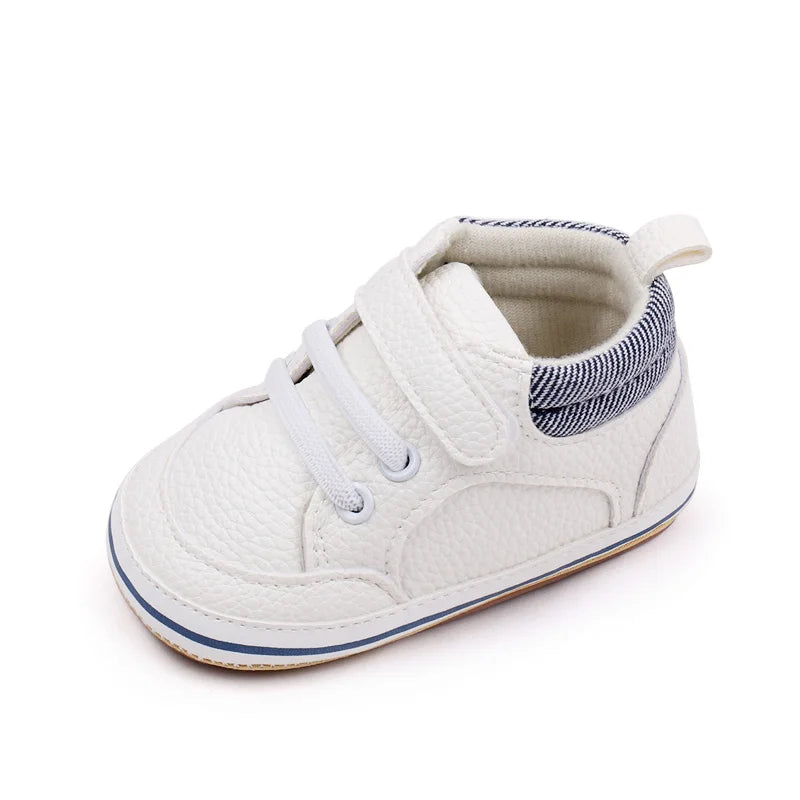 Weiche Baby Prewalker Sneaker für sichere Laufanfänge Weiß