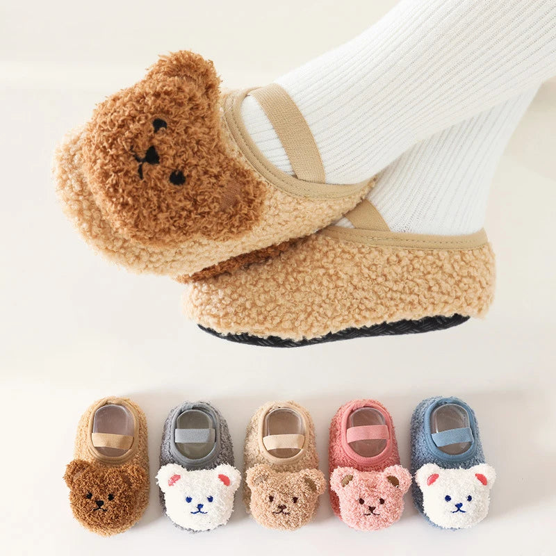 Kuschelige Baby-Socken– Sicher & Warm bei den ersten Schritten