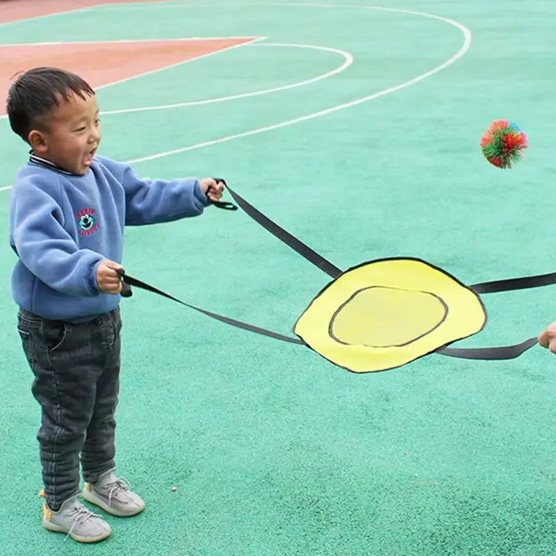 Interaktives Wurfspiel für Kinder – Bewegung, Spaß & Bindung