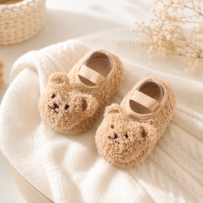 Kuschelige Baby-Socken– Sicher & Warm bei den ersten Schritten Beige