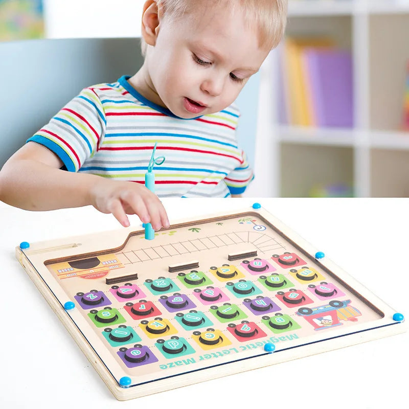 Montessori Magnet-Labyrinth – Spielerisch Buchstaben lernen!