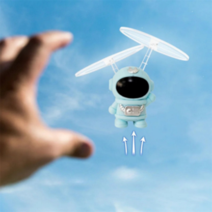 Fliegendes Astronaut Spielzeug mit LED für Kinder