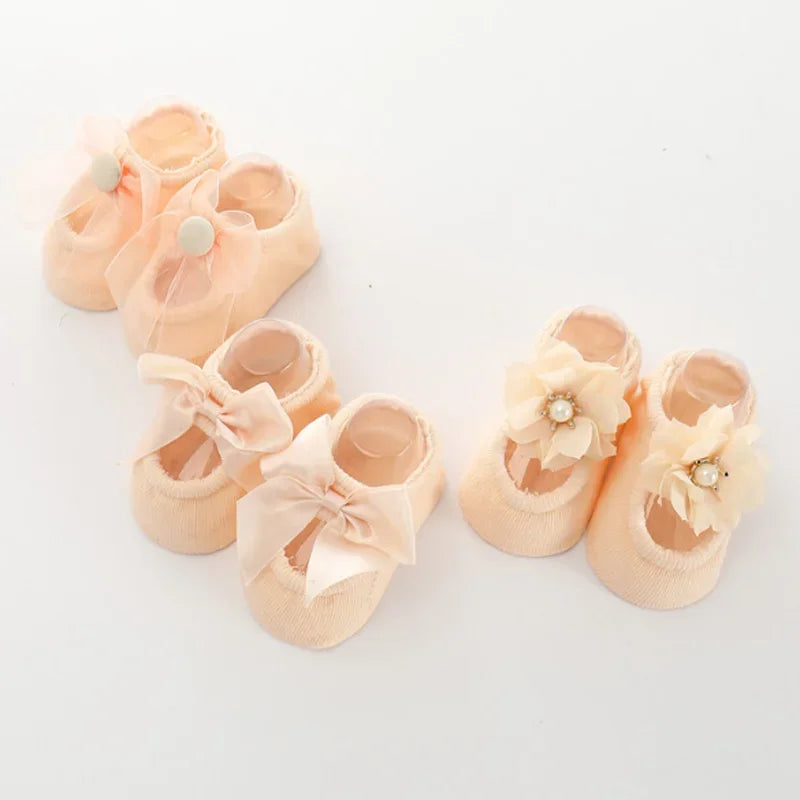 Baby Mädchen Socken mit Schleife & Blume – 3er Satz Baumwolle Beige