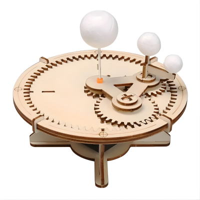 Mechanisches Sonnensystem aus Holz – Lernen durch Bewegung & Spaß