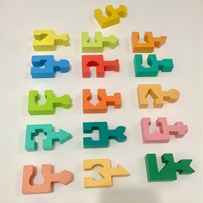 Montessori Holzbausteine – Spielerisch Denken & Bauen