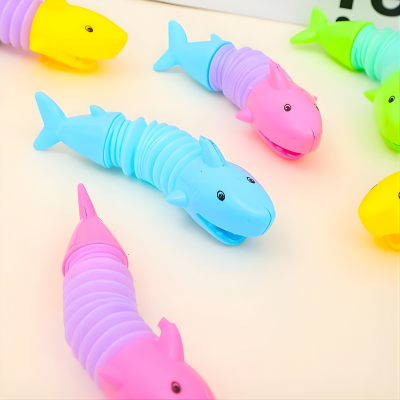 20-teiliges Satz verwandelbarer Hai- und Dino-Stressspielzeuge – Spielspaß ohne Ende Hai