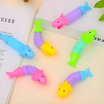 20-teiliges Satz verwandelbarer Hai- und Dino-Stressspielzeuge – Spielspaß ohne Ende Dinosaurier