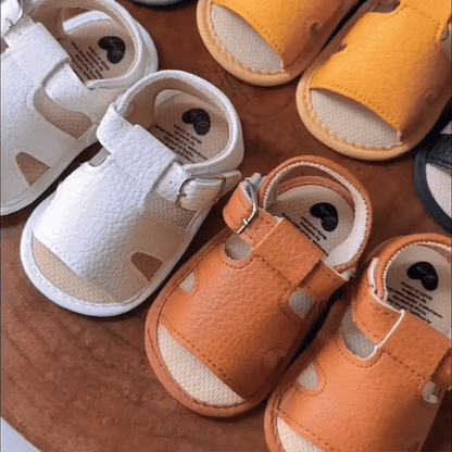 Baby Sandalen mit rutschfester Sohle – Komfort & Sicherheit