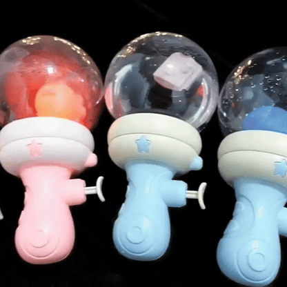 Leuchtende Wasserpistole für Kinder – Spaß drinnen & draußen