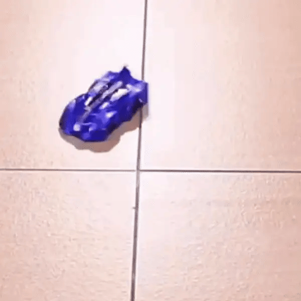 Wandkletter Auto – Fährt an Wänden & Decken mit LED-Licht