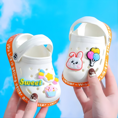Leichte Kinder Sommer Sandalen – Rutschfest, Atmungsaktiv & Bequem Weiß