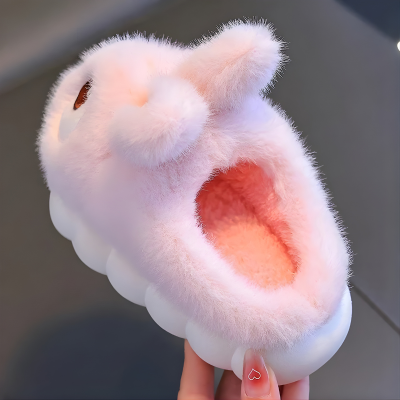 Flauschige Hase-Hausschuhe für Kinder – warm & bequem