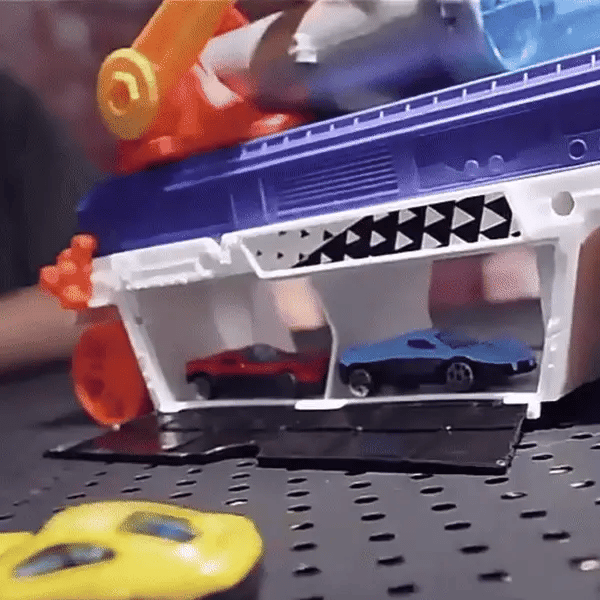 Legierungstruck mit Mini-Auto & Ball-Abschussvorrichtung