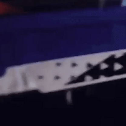 Legierungstruck mit Mini-Auto & Ball-Abschussvorrichtung