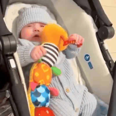 Bunte Raupen-Rassel – Weiches Plüschtier für Babys