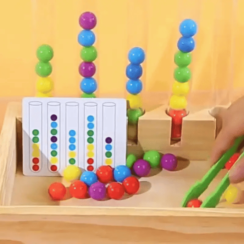 Montessori Farbperlen-Spiel – Lernen, Sortieren & Spaß!