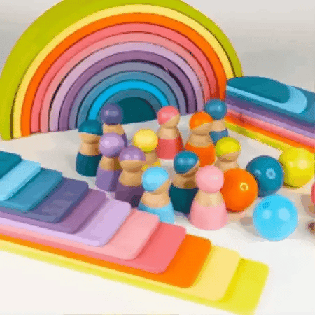 Montessori Regenbogen-Stapelspiel – Farbe, Lernen & Freude vereint