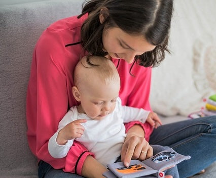 files/motherhood-4624889_640.jpg